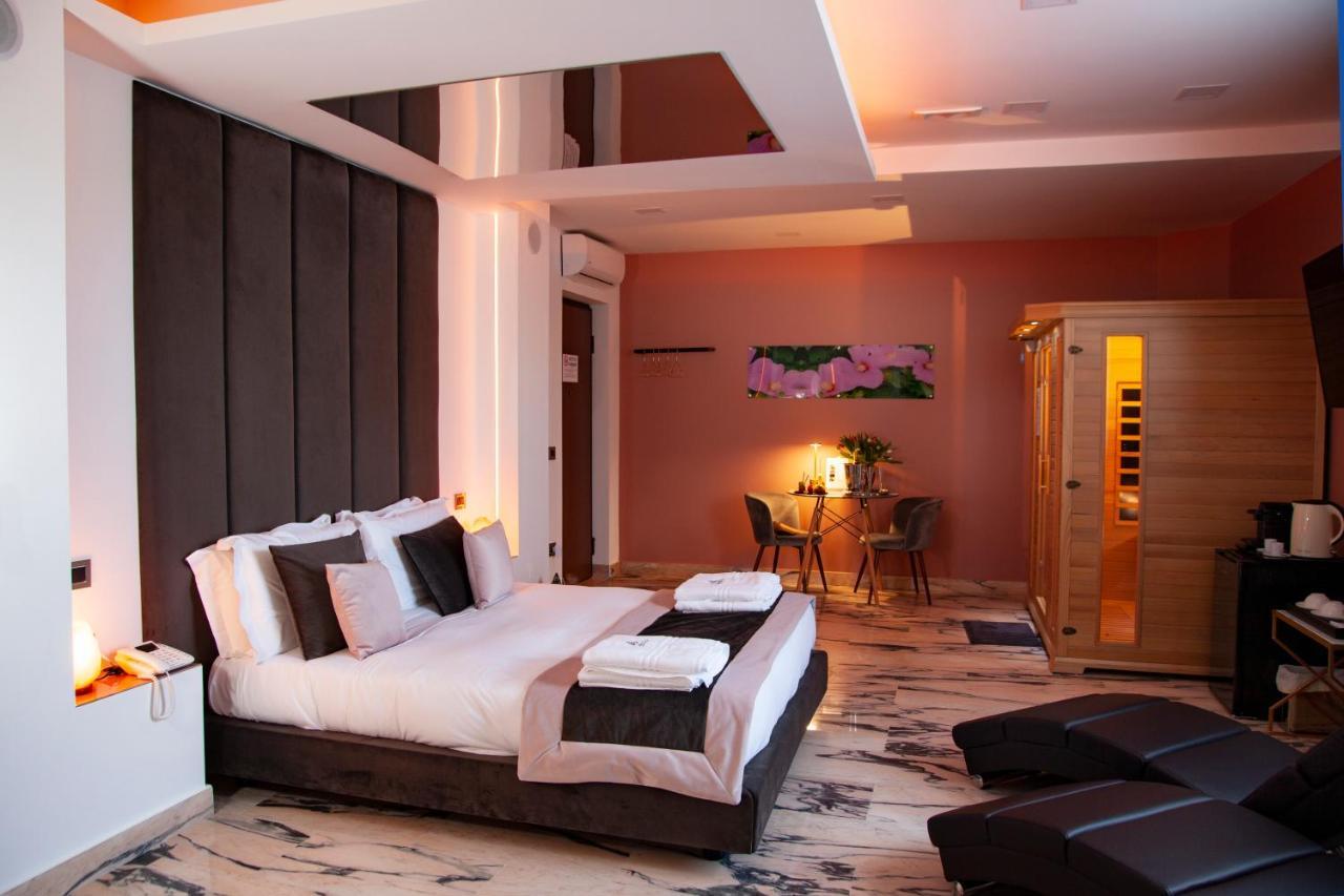 Hotel Ibisco Suites & Relax Pozzuoli Exterior photo