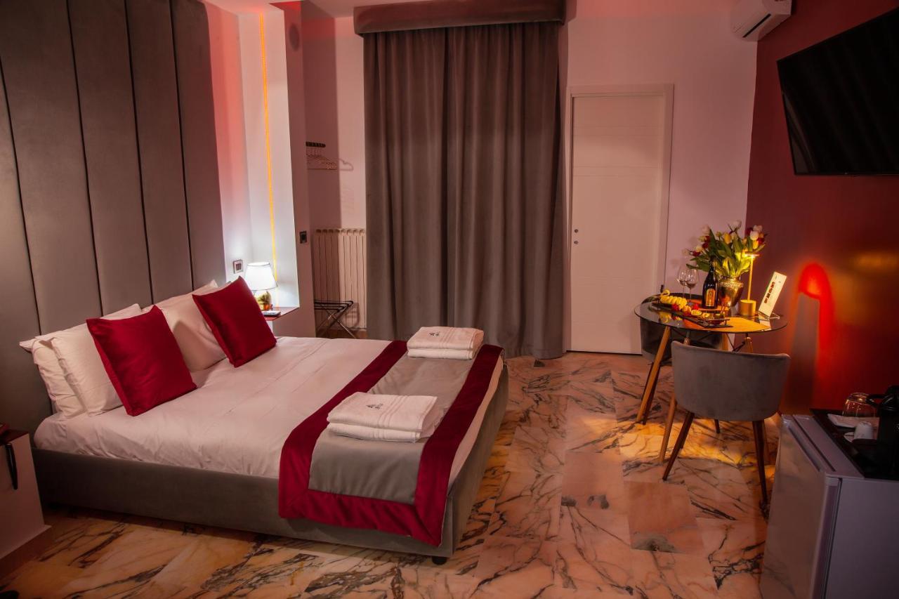 Hotel Ibisco Suites & Relax Pozzuoli Exterior photo