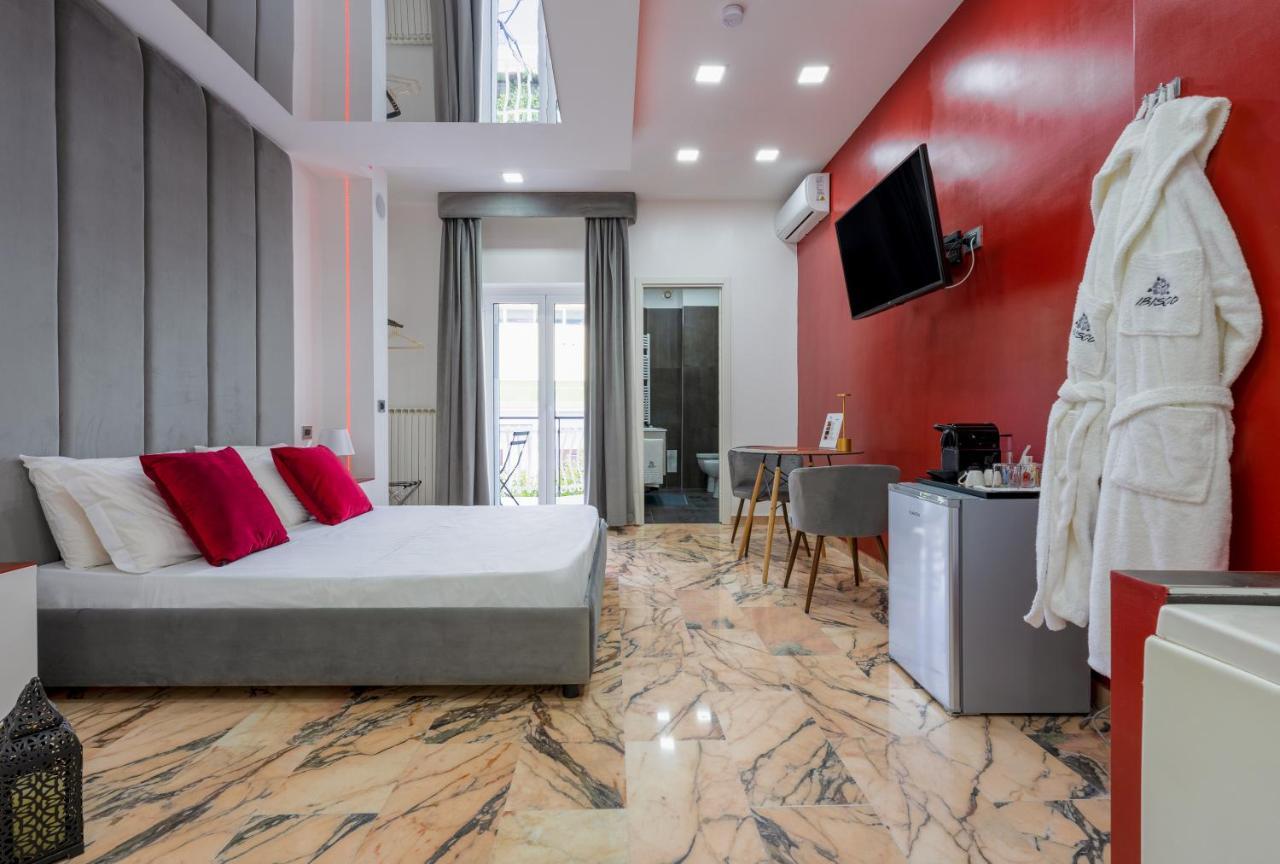 Hotel Ibisco Suites & Relax Pozzuoli Exterior photo