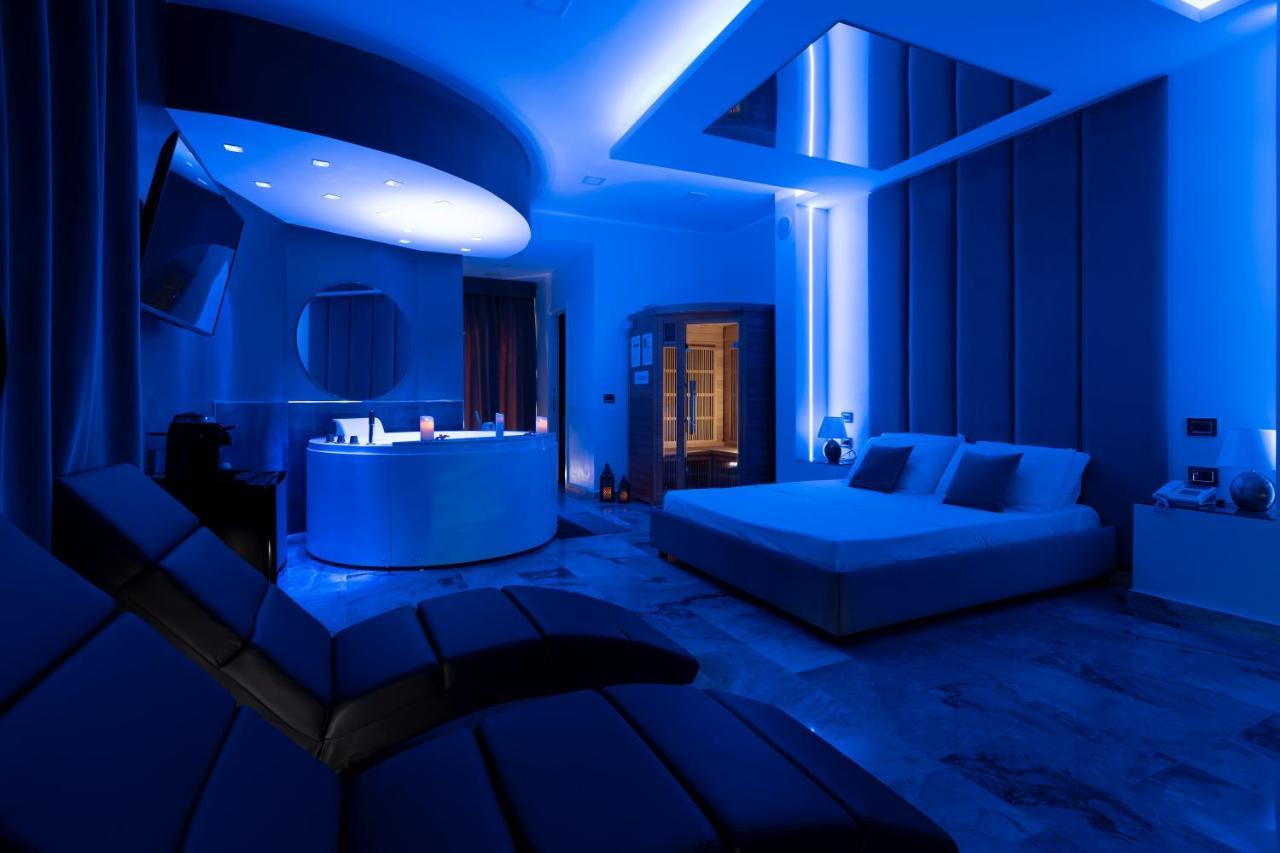 Hotel Ibisco Suites & Relax Pozzuoli Exterior photo