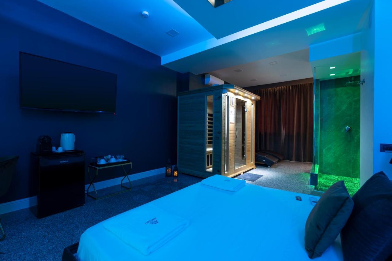 Hotel Ibisco Suites & Relax Pozzuoli Exterior photo